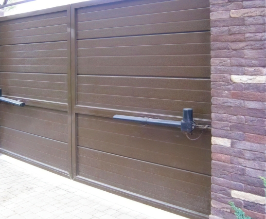 Автоматика для распашных ворот в Геленджике