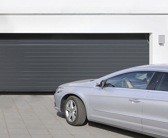 Секционные гаражные ворота в Геленджике