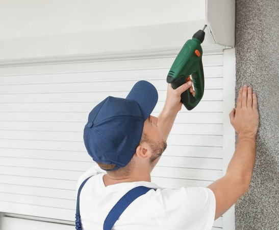 Установка рольставней в Геленджике